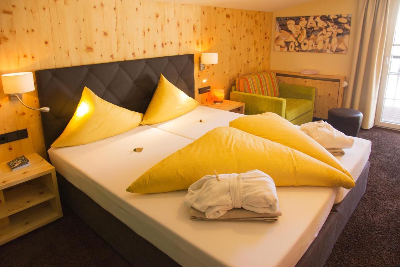 Wohlfuehlhotel Hubertushof 스투벤 암 아를베르크 외부 사진