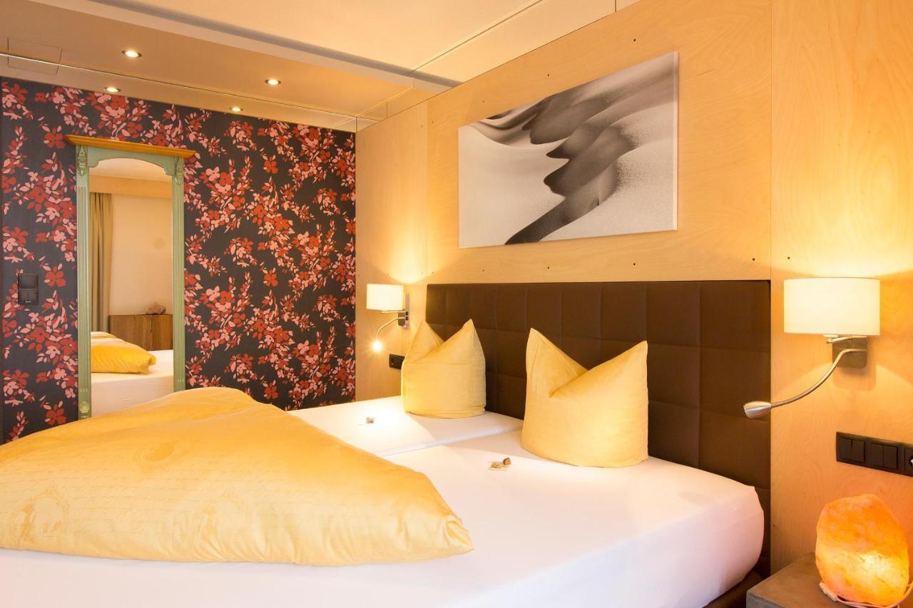 Wohlfuehlhotel Hubertushof 스투벤 암 아를베르크 외부 사진