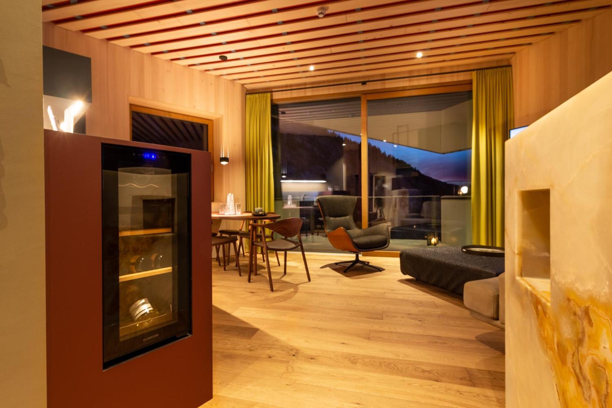 Wohlfuehlhotel Hubertushof 스투벤 암 아를베르크 외부 사진